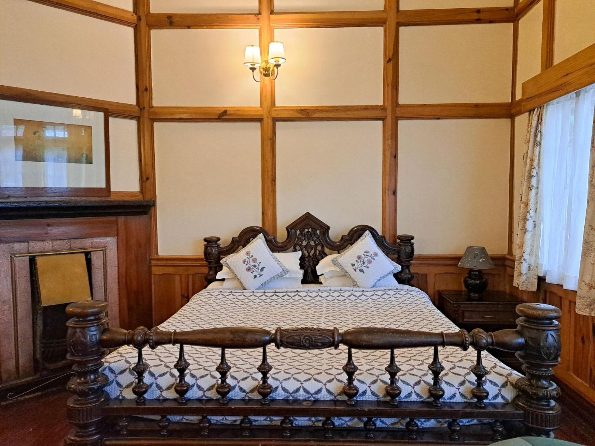 The Heritage Club - Tripura Castle Hotel And Spa Σιλόνγκ Εξωτερικό φωτογραφία