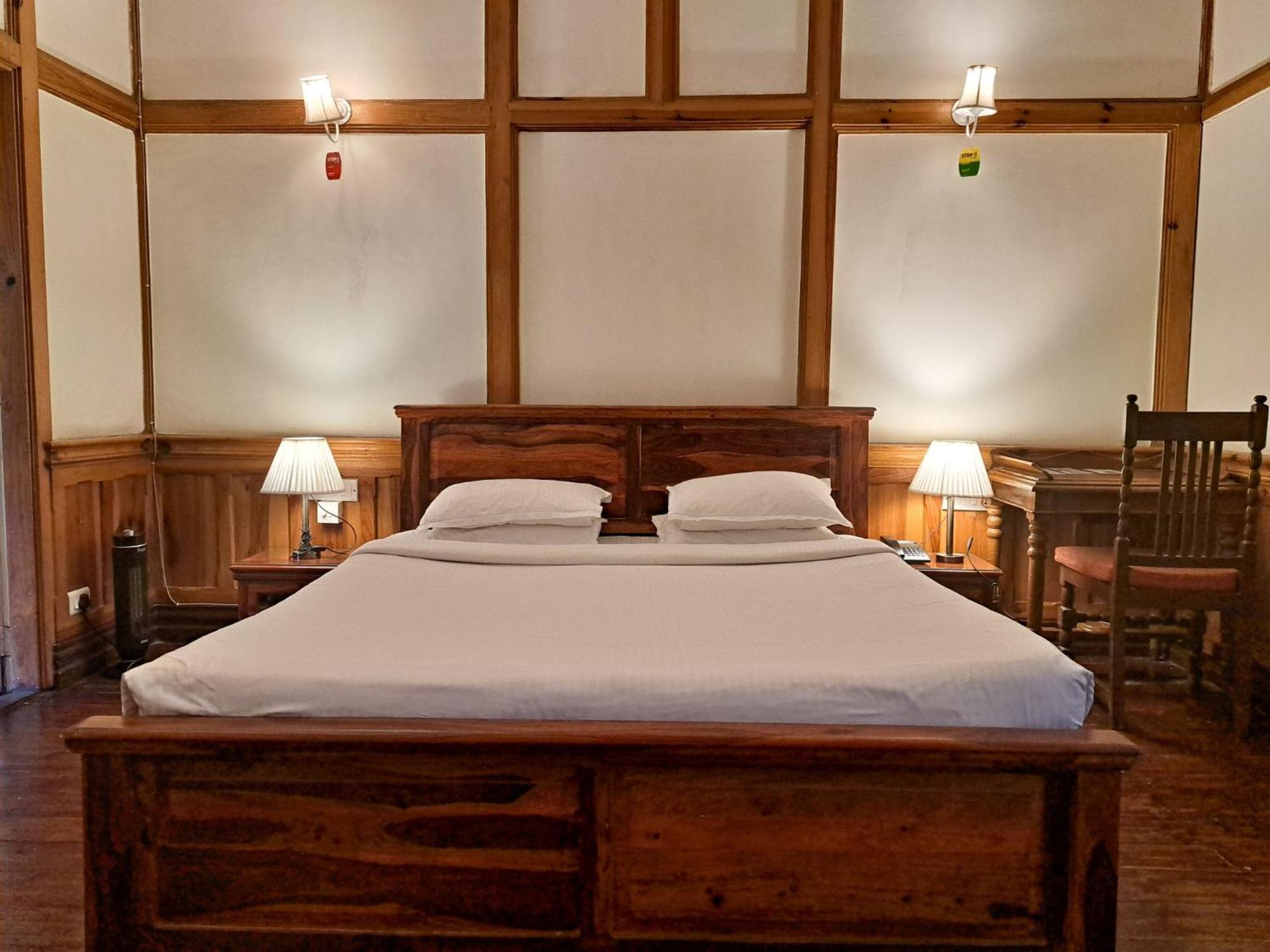 The Heritage Club - Tripura Castle Hotel And Spa Σιλόνγκ Εξωτερικό φωτογραφία