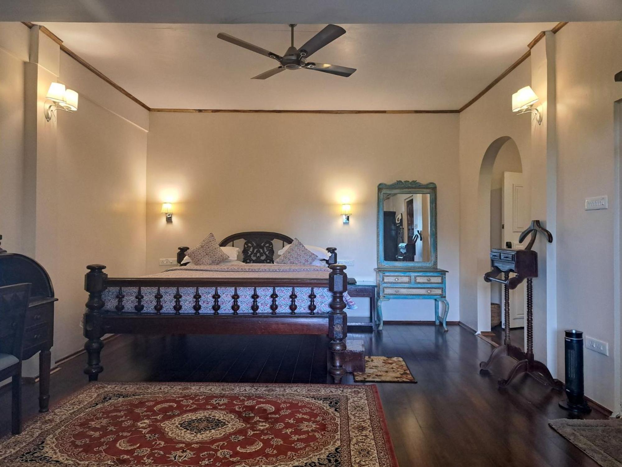 The Heritage Club - Tripura Castle Hotel And Spa Σιλόνγκ Εξωτερικό φωτογραφία