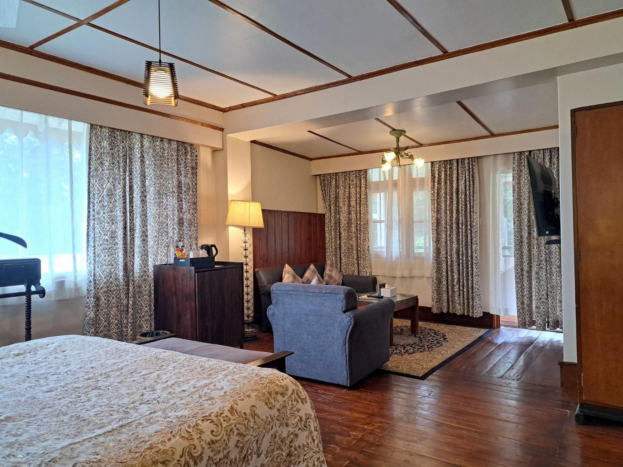 The Heritage Club - Tripura Castle Hotel And Spa Σιλόνγκ Εξωτερικό φωτογραφία