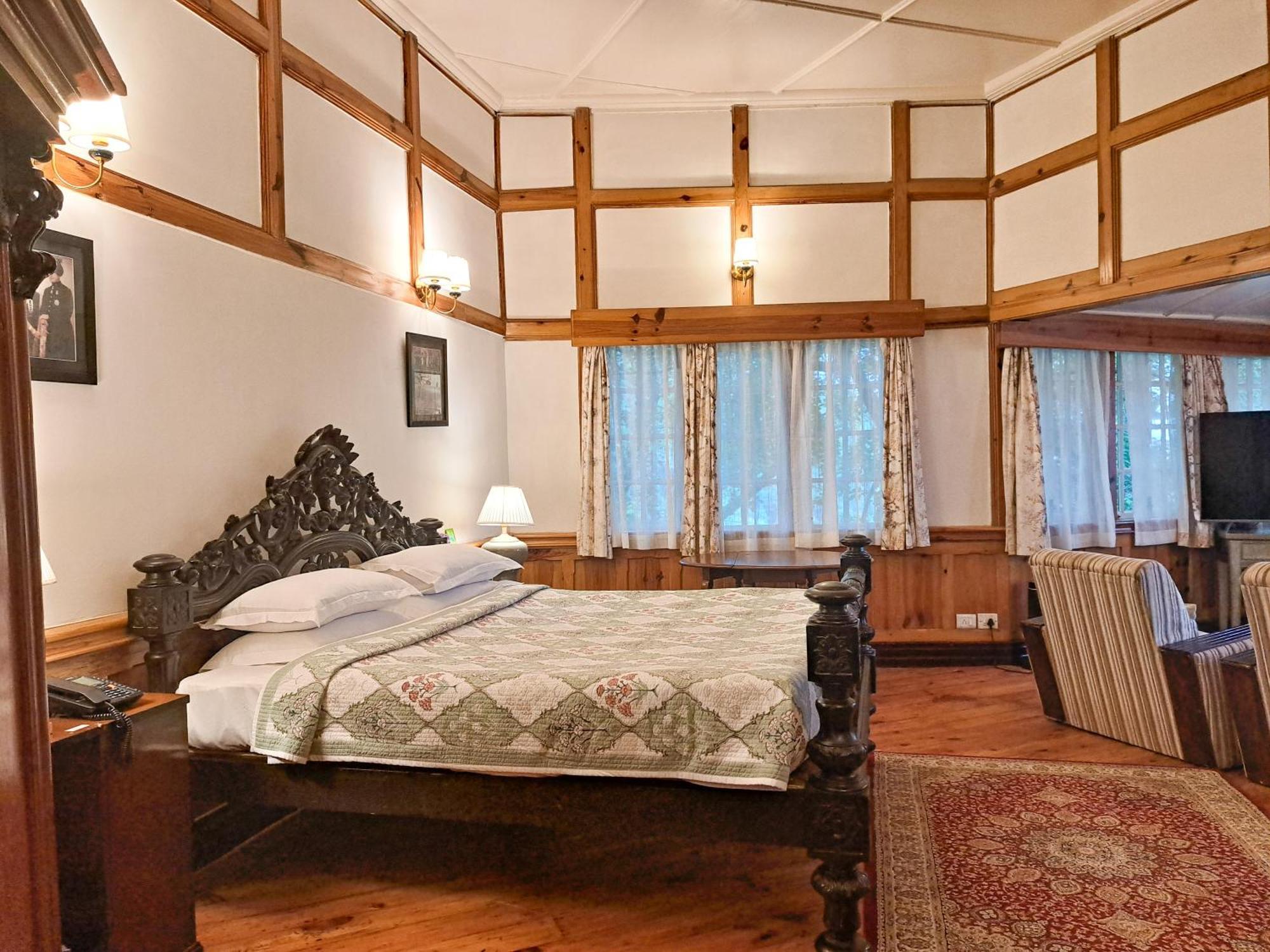 The Heritage Club - Tripura Castle Hotel And Spa Σιλόνγκ Εξωτερικό φωτογραφία