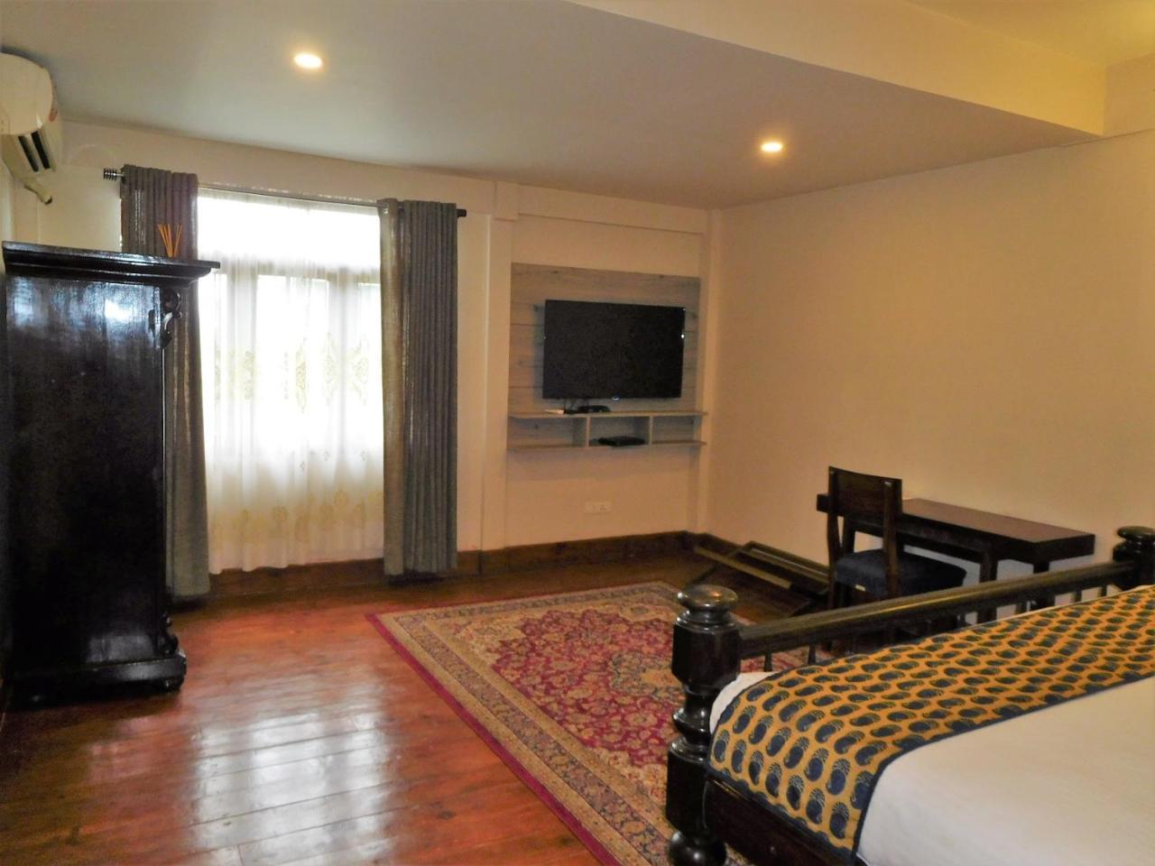 The Heritage Club - Tripura Castle Hotel And Spa Σιλόνγκ Εξωτερικό φωτογραφία